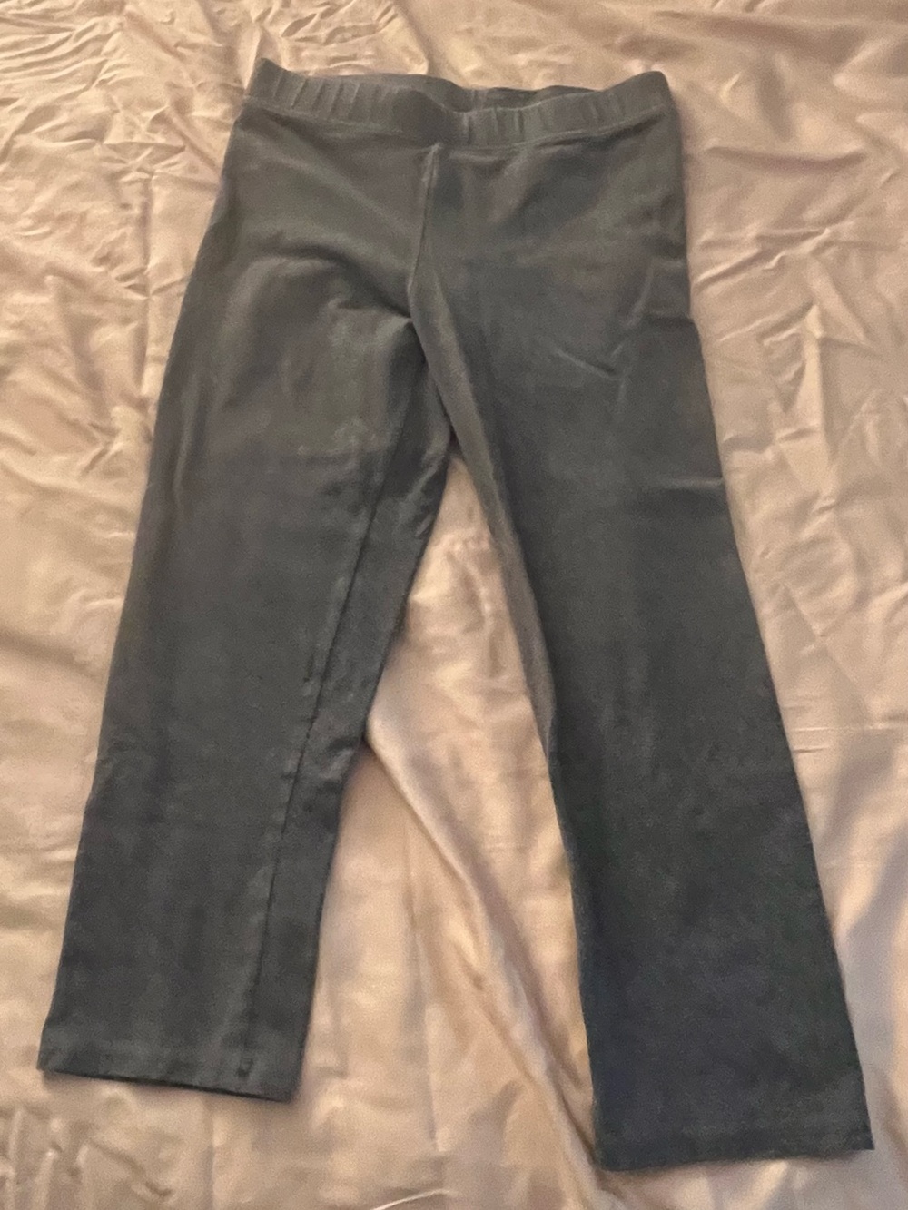Nordstrom Grey Capris Size Small